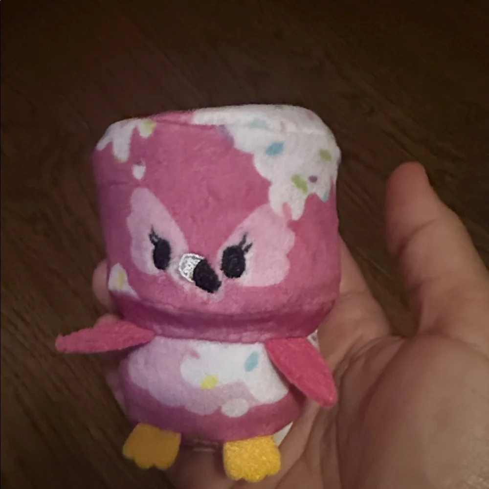 Open Box Mallow Mallow Plush Pink Owl Toy for Small Pets